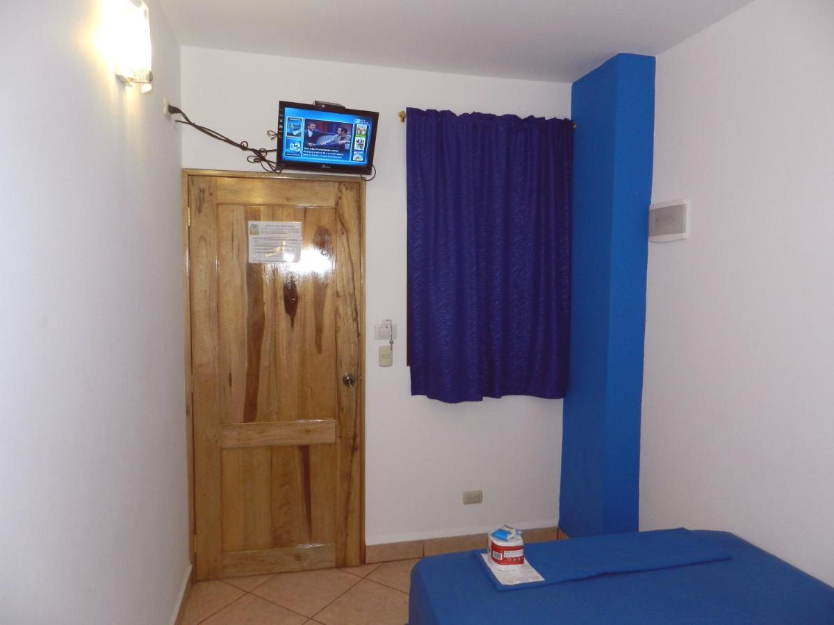 Hostal Yaku Монтаньита Экстерьер фото